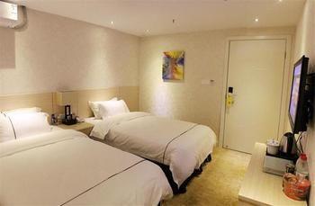 Mango Hotel Chongqing Bagian luar foto